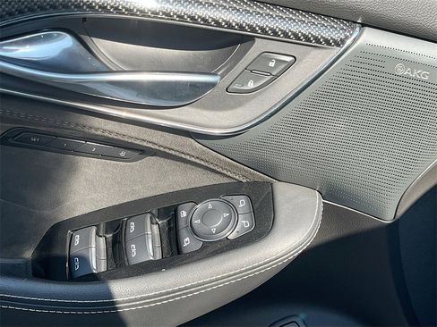 Used 2022 Cadillac CT5 V Blackwing w/ Carbon Fiber Package 2 image 18