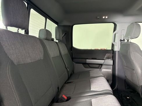 Used 2025 Ford F250 XLT w/ Black Appearance Package AWD/4WD image 18