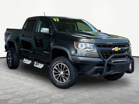 Used 2017 Chevrolet Colorado ZR2 w/ LPO, Premium Interior Package AWD/4WD image 3