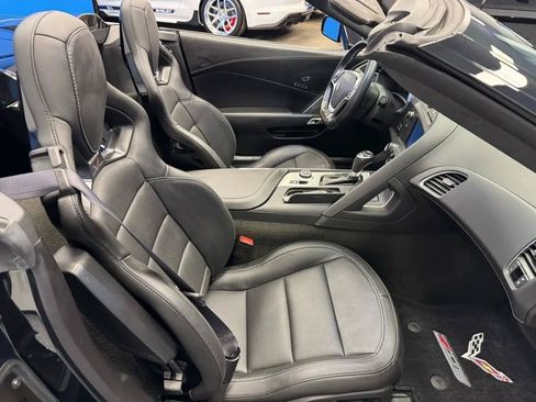 Used 2017 Chevrolet Corvette Z06 RWD image 16