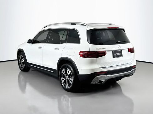 Used 2025 Mercedes-Benz GLB 250 image 5