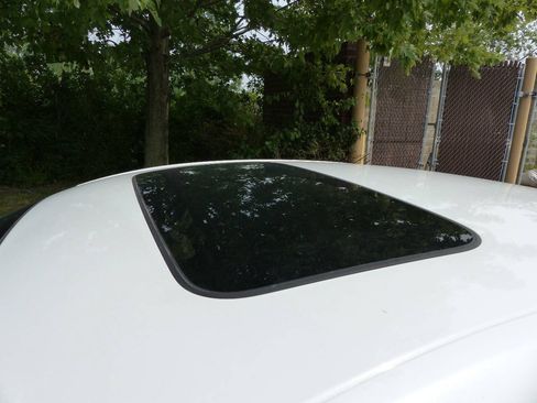 Used 2020 Honda Accord EX image 16