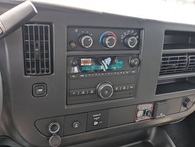 New 2026 GMC Savana 2500 w/ Chrome Appearance Package RWD image 17