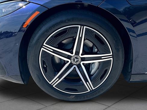 Used 2023 Mercedes-Benz EQS 580 4MATIC Sedan image 10