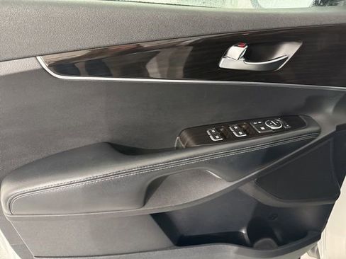 Used 2019 Kia Sorento LX w/ Option Group 020 image 21
