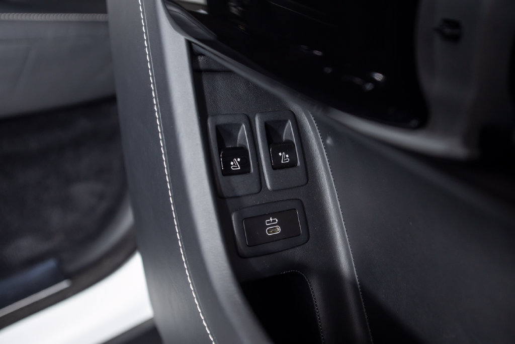 Used 2019 Rolls-Royce Cullinan AWD/4WD image 71