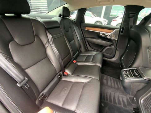 Used 2017 Volvo S90 T6 Inscription w/ Vision Package image 18
