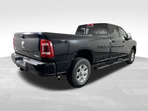 Used 2024 RAM 3500 Laramie AWD/4WD image 17