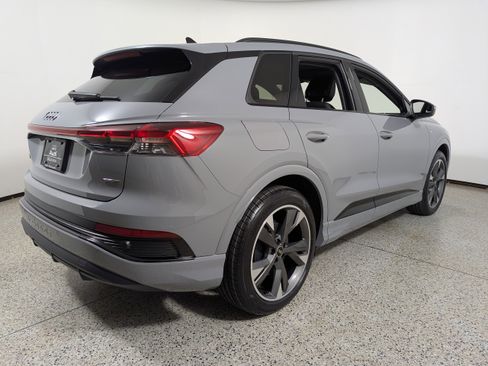 Used 2024 Audi Q4 e-tron Premium AWD/4WD image 7