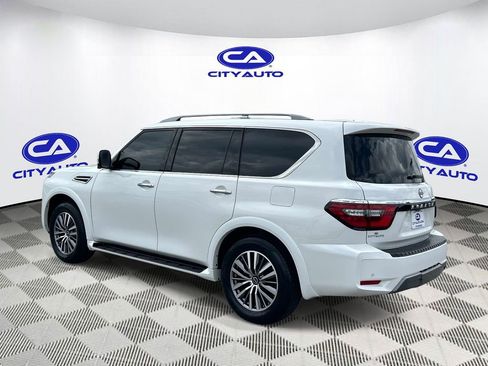Used 2023 Nissan Armada SL w/ Captain's Chairs Package AWD/4WD image 6