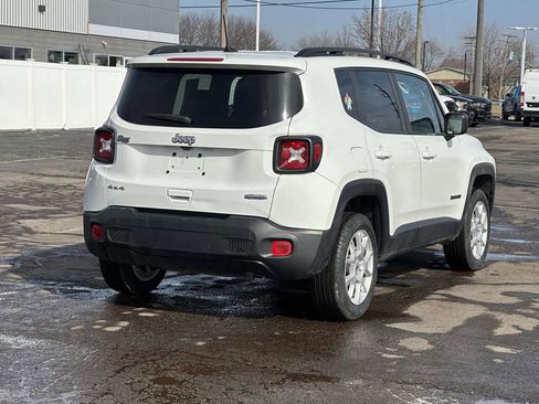 Used 2022 Jeep Renegade Latitude w/ Convenience Group image 4