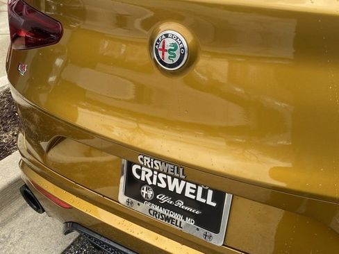 Used 2022 Alfa Romeo Stelvio Veloce image 17