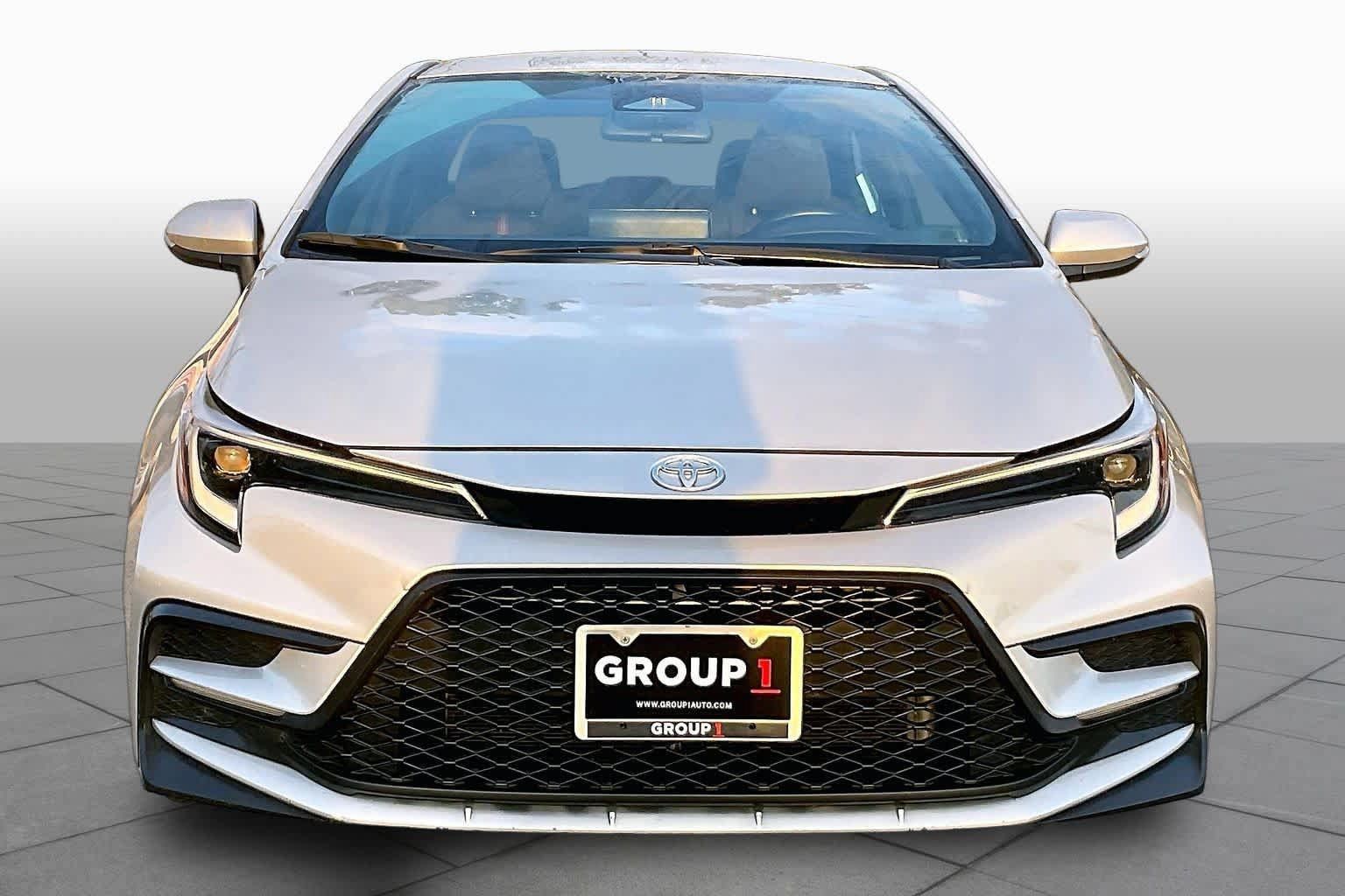 Used 2025 Toyota Corolla SE FWD image 4
