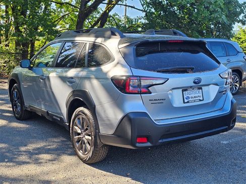 New 2025 Subaru Outback Onyx Edition XT image 3