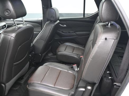 Used 2023 Chevrolet Traverse High Country w/ LPO, Floor Liner Package FWD image 10