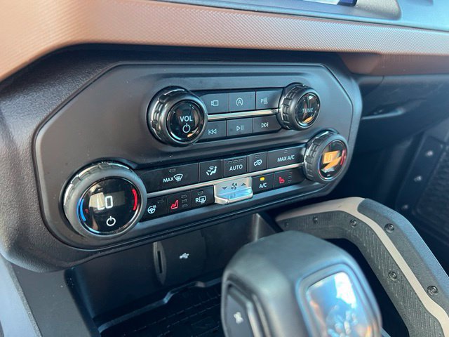 Certified 2024 Ford Bronco Outer Banks AWD/4WD image 15