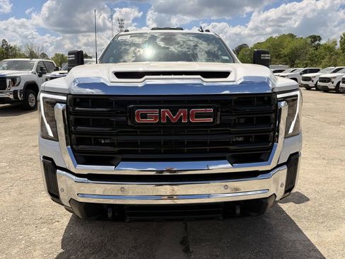 New 2026 GMC Sierra 2500 Pro w/ 1SA Pro Safety Plus Package AWD/4WD image 8
