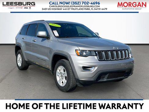 Used 2017 Jeep Grand Cherokee Laredo AWD/4WD image 1