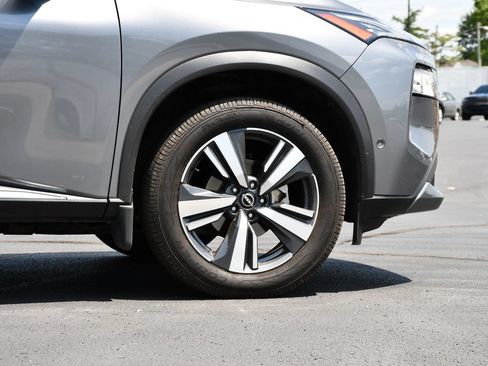 Used 2023 Nissan Rogue SL w/ SL Premium Package FWD image 9