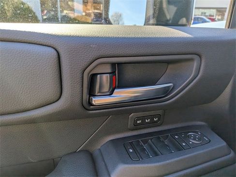 Used 2025 Toyota Land Cruiser w/ Premium Package image 12