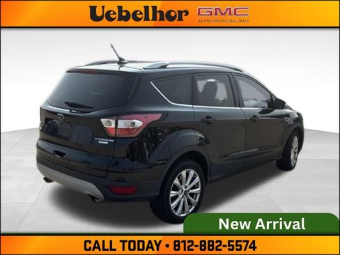 Used 2018 Ford Escape Titanium FWD image 6