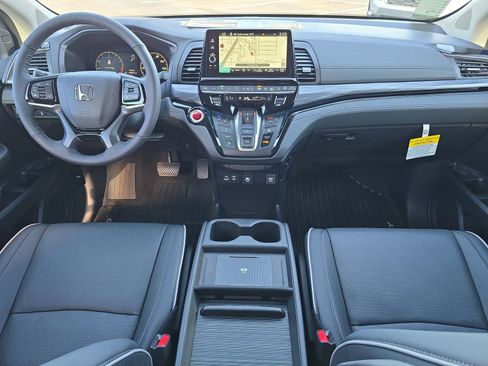 New 2026 Honda Odyssey Elite image 10