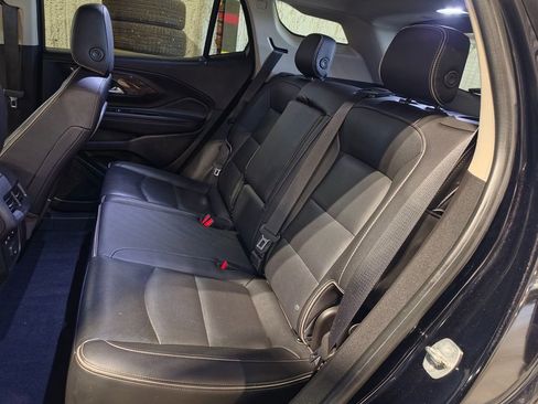 Used 2019 GMC Terrain Denali w/ Driver Alert Package II FWD image 7