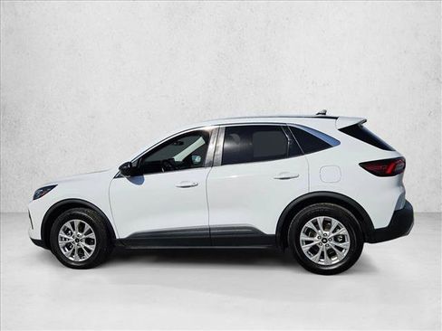 Used 2023 Ford Escape Active image 7