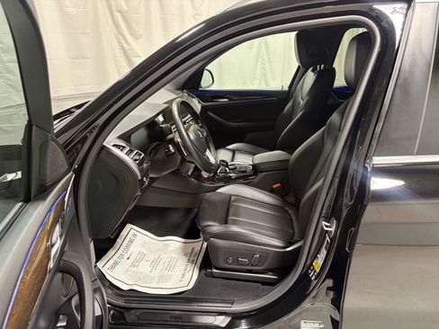Used 2024 BMW X3 xDrive30i w/ Convenience Package AWD/4WD image 2