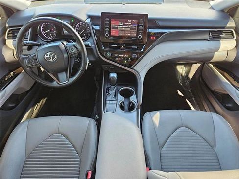 Used 2023 Toyota Camry SE image 24