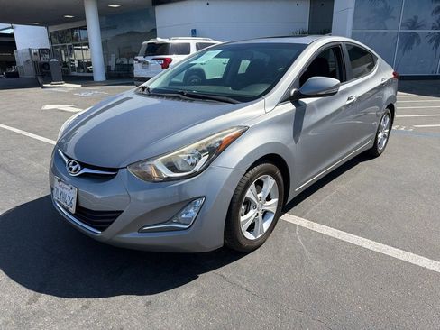 Used 2016 Hyundai Elantra Value Edition FWD image 2