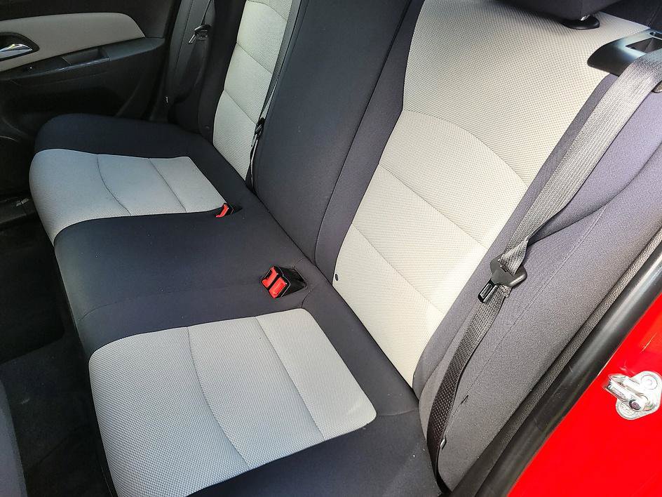 Used 2016 Chevrolet Cruze LS FWD image 33