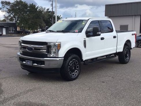 Used 2019 Ford F250 XLT image 2