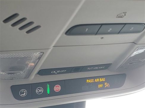 Certified 2021 Chevrolet Equinox LT image 31