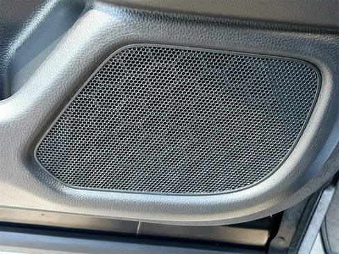 Used 2025 Honda Pilot Black Edition image 19