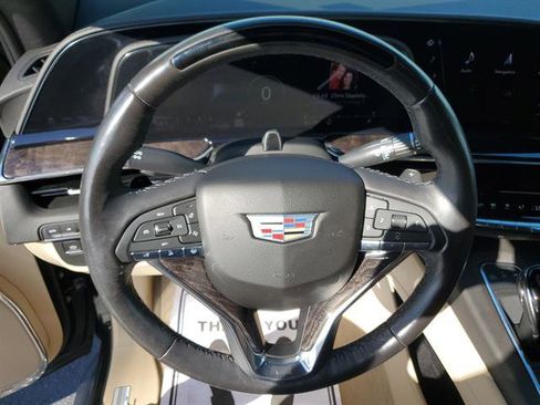 Used 2023 Cadillac Escalade Premium Luxury w/ Performance Package image 29