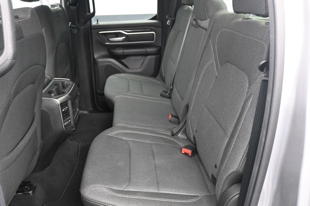 Used 2019 RAM 1500 Big Horn AWD/4WD image 14