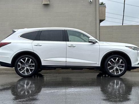 Certified 2024 Acura MDX SH-AWD w/ Technology Package image 6