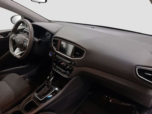 Used 2019 Hyundai Ioniq Blue image 33
