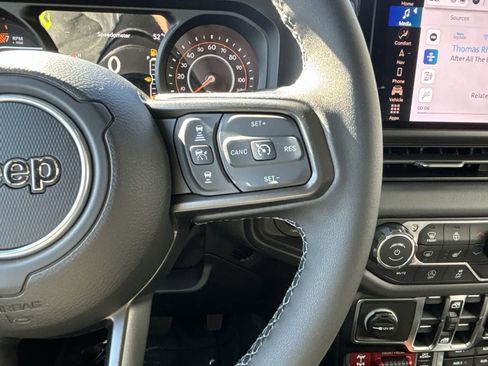 New 2026 Jeep Wrangler Unlimited Rubicon image 15