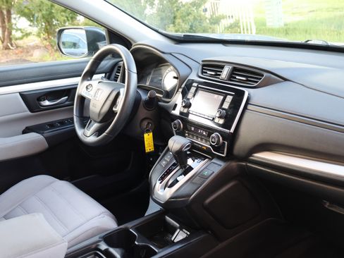 Used 2019 Honda CR-V LX image 31