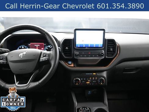 Used 2022 Ford Bronco Sport Outer Banks w/ Tech Package AWD/4WD image 19