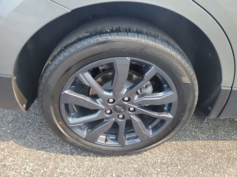 Used 2024 Chevrolet Equinox RS AWD/4WD image 44
