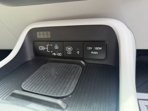 Certified 2026 Hyundai Kona SEL Sport AWD/4WD image 36