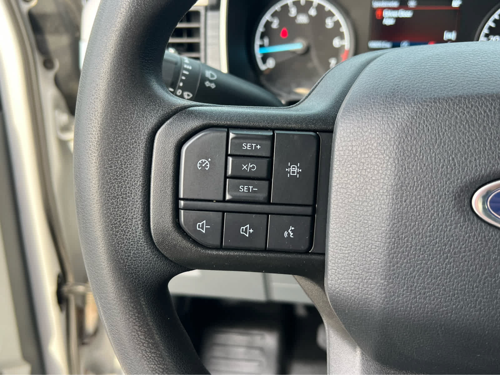 Certified 2021 Ford F150 XL w/ Equipment Group 101A High RWD image 28
