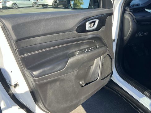 Used 2022 Jeep Compass Altitude image 6