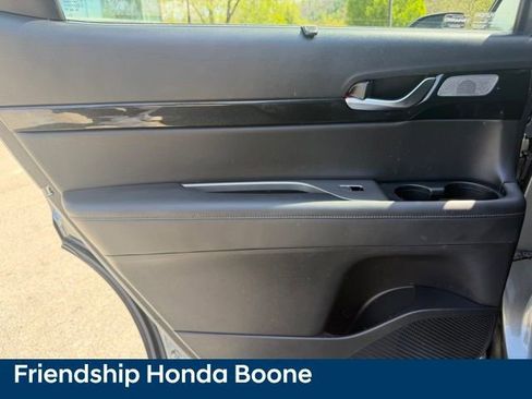 Used 2022 Hyundai Palisade Limited AWD/4WD image 37