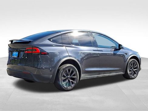 Used 2024 Tesla Model X AWD/4WD image 6