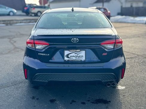 Used 2021 Toyota Corolla SE w/ SE Premium Package image 6