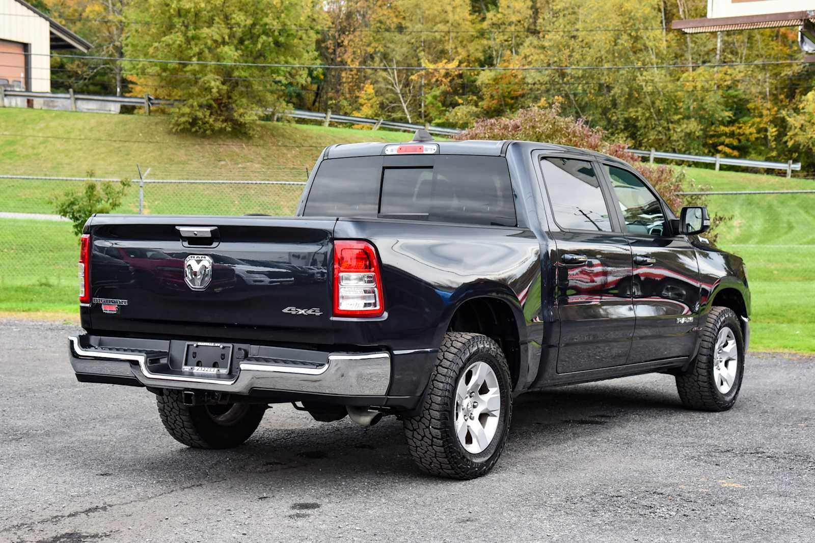 Certified 2019 RAM 1500 Big Horn AWD/4WD image 3